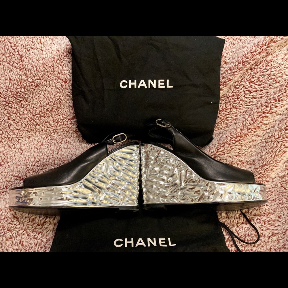 Classy and fabulous!! - Picture 4 of 10